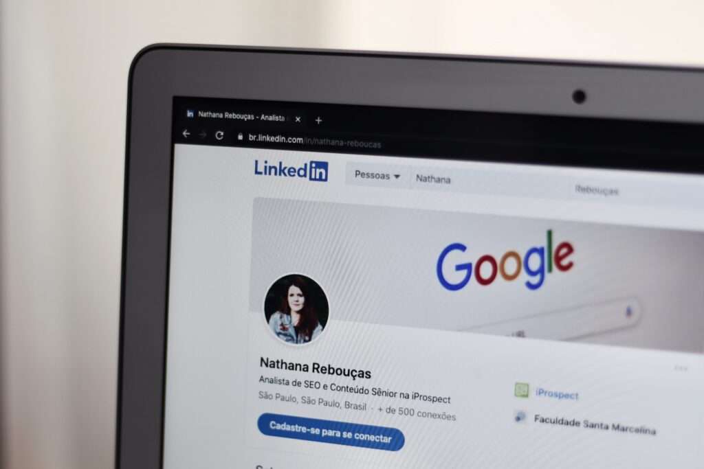 Unleashing the Power of LinkedIn: A Guide to B2B Marketing Success 1 optimize your linkedin profile