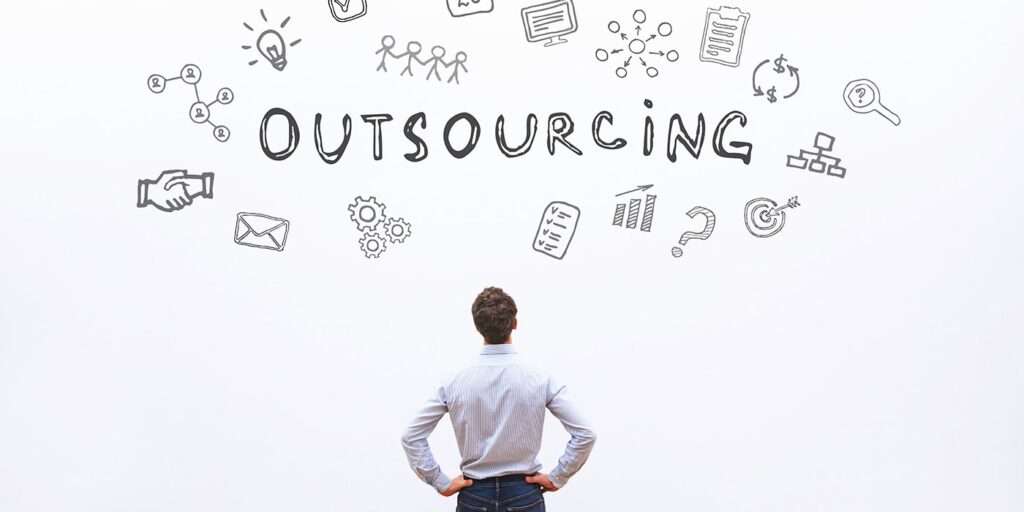 Should You Hire An In-House Marketing Manager For Your Clinic? 1 outsource